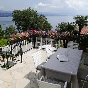 Apartment Romana, Opatija